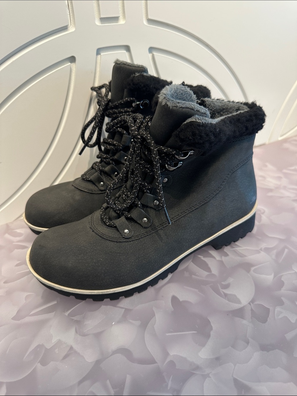 Women’s Jambu Black Faux-Fur Lined Winter Hiking Boots